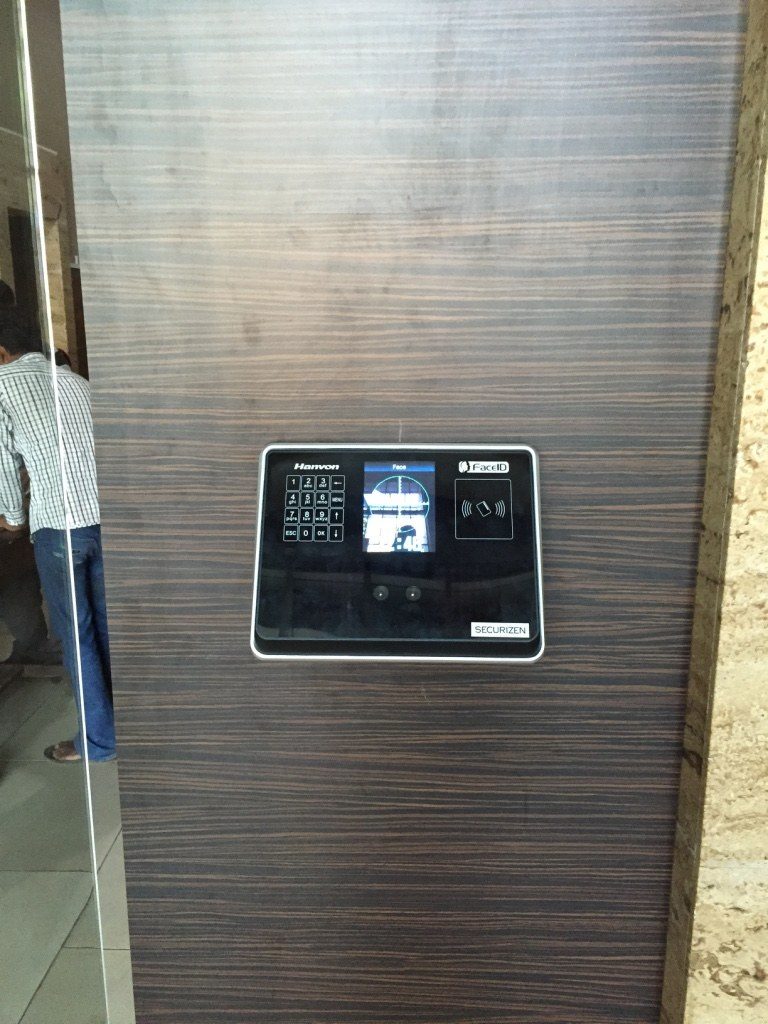 Face recognition attendance terminal installed by Securizen